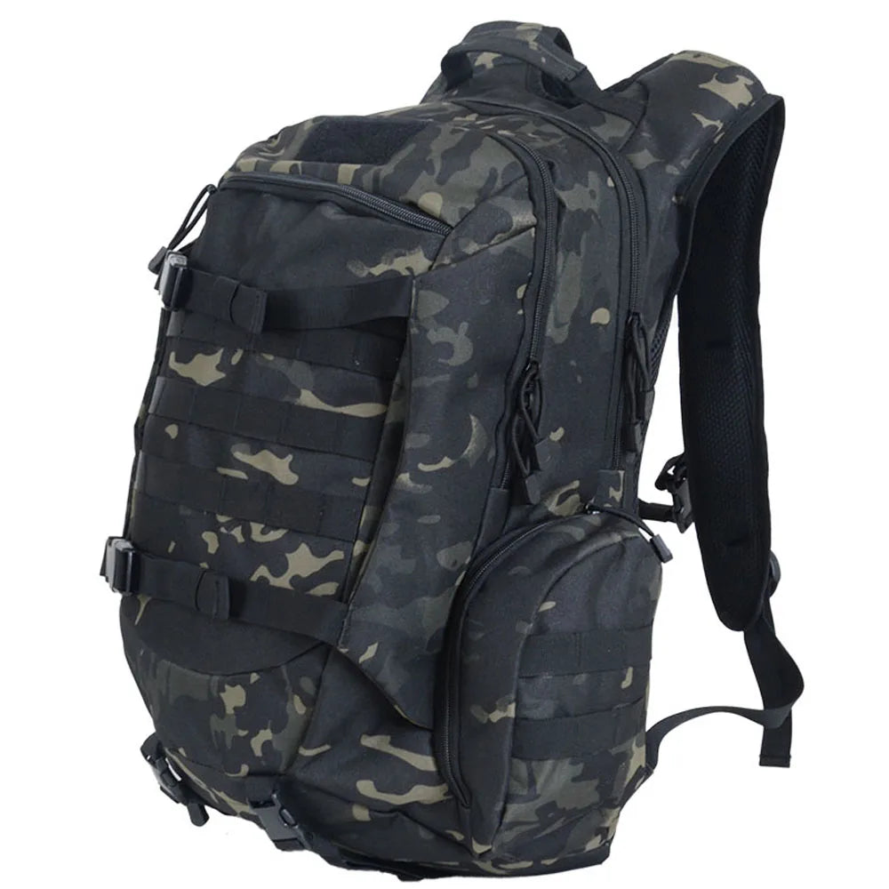 Sac à dos randonnée style militaire